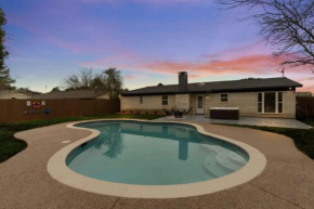 Texas Designer Home with Private Hot Tub and Pool